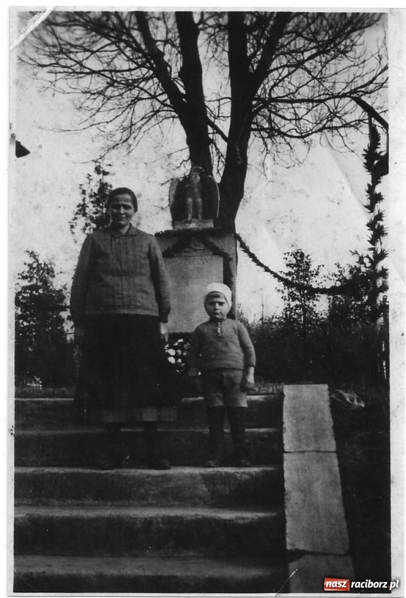 Zdjęcie w galerii na portalu naszraciborz.pl: Historie nieznane. Tu kształcono kadry kierownicze dla Polski ludowej wiadomości z regionu