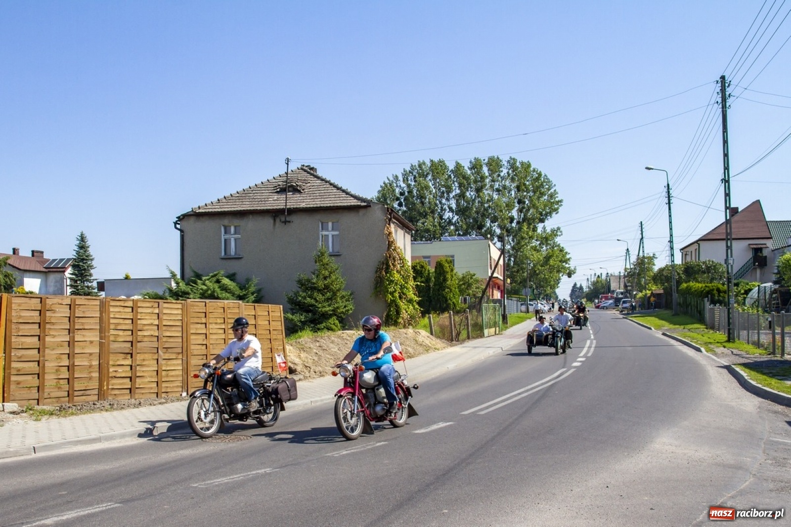 Zdjęcie w galerii na portalu naszraciborz.pl: Parada motocyklistów na pogrzebieńskim odpuście św. Krzysztofa [FOTO] wiadomości z regionu