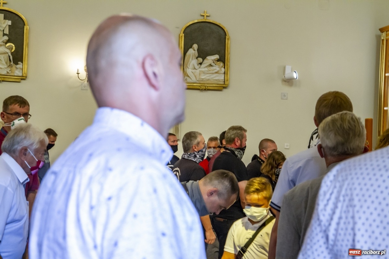 Zdjęcie w galerii na portalu naszraciborz.pl: Parada motocyklistów na pogrzebieńskim odpuście św. Krzysztofa [FOTO] wiadomości z regionu