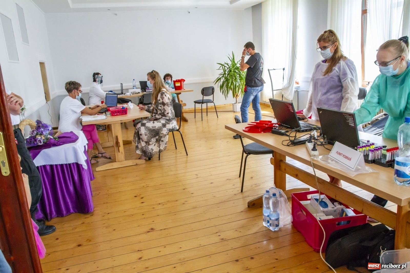 Zdjęcie w galerii na portalu naszraciborz.pl: Parada motocyklistów na pogrzebieńskim odpuście św. Krzysztofa [FOTO] wiadomości z regionu