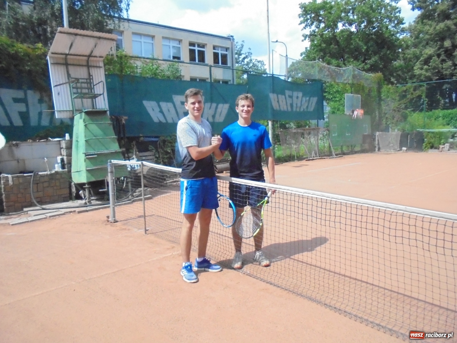 Zdjęcie w galerii na portalu naszraciborz.pl: Puchar Starosty raciborskiego dla Grzegorza Rybińskiego wiadomości z regionu