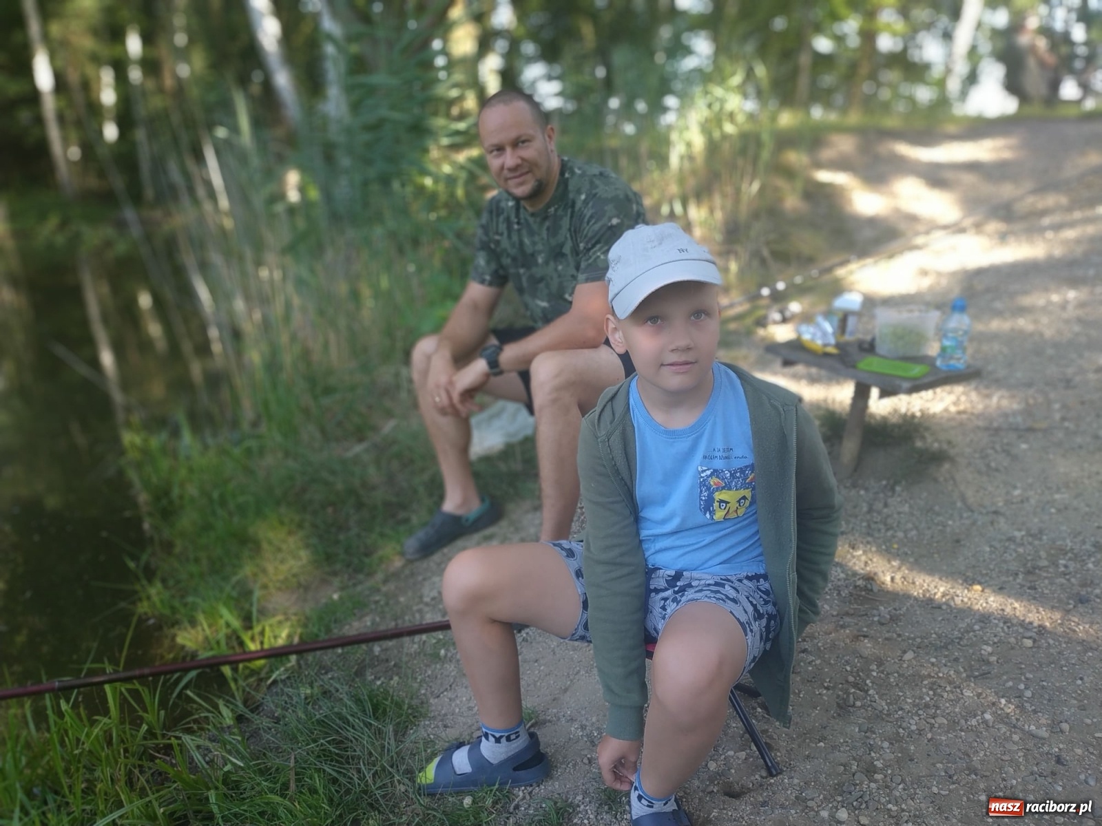 Zdjęcie w galerii na portalu naszraciborz.pl: Młodzi adepci wędkarstwa szukali złotej rybki w Oborze [FOTO] wiadomości z regionu