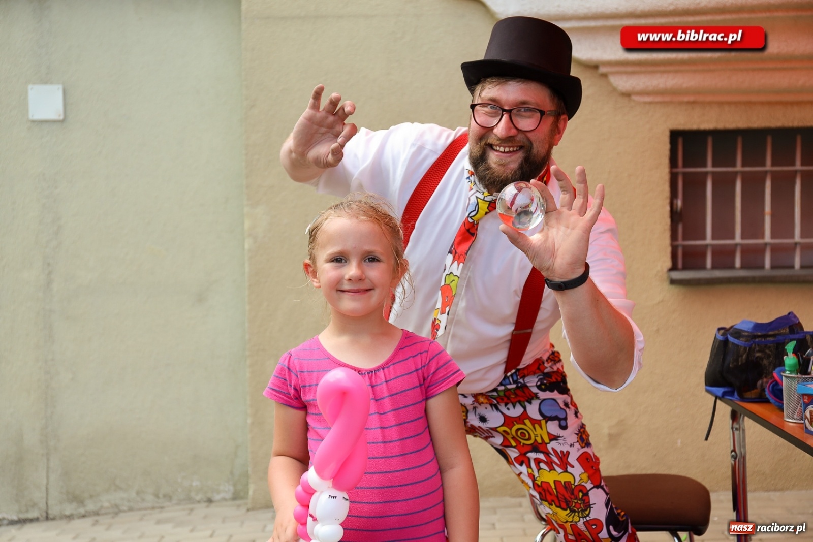 Zdjęcie w galerii na portalu naszraciborz.pl: Biblioteczny piknik integracyjny pełen atrakcji [FOTO] wiadomości z regionu