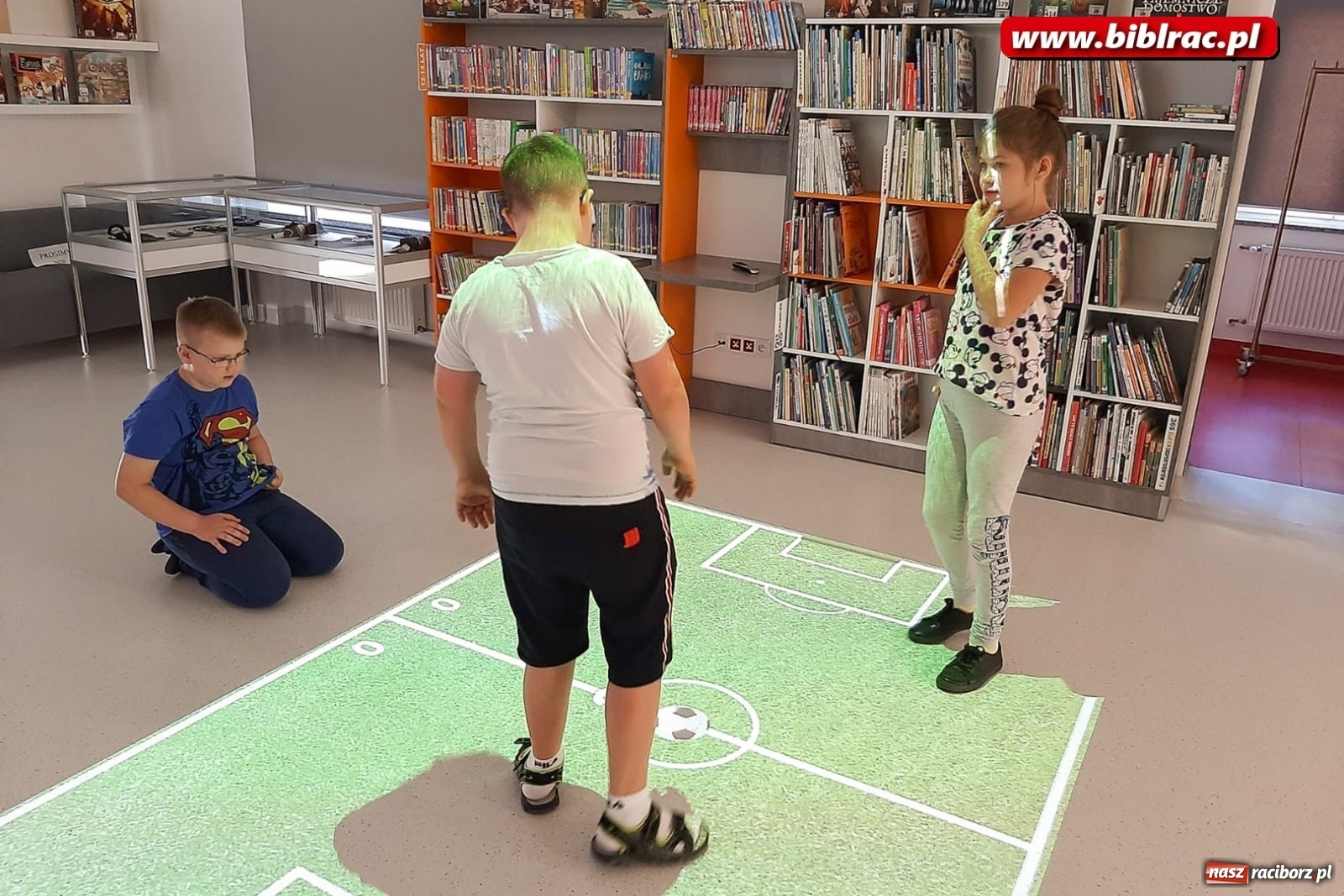 Zdjęcie w galerii na portalu naszraciborz.pl: Pełne atrakcji Lato z biblioteką dla niepełnosprawnych  wiadomości z regionu