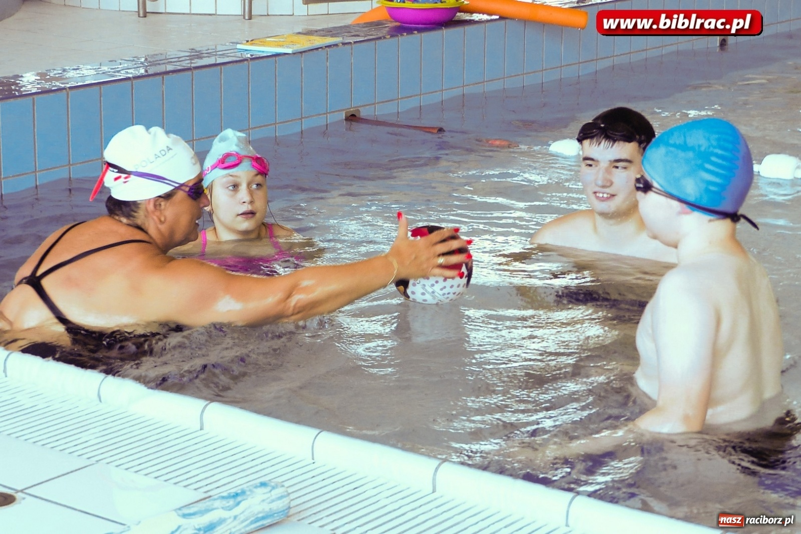 Zdjęcie w galerii na portalu naszraciborz.pl: Pełne atrakcji Lato z biblioteką dla niepełnosprawnych  wiadomości z regionu