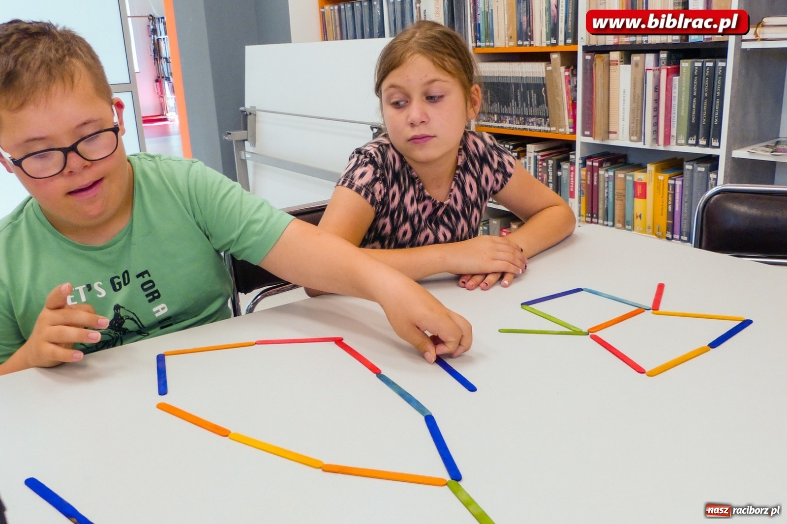 Zdjęcie w galerii na portalu naszraciborz.pl: Pełne atrakcji Lato z biblioteką dla niepełnosprawnych  wiadomości z regionu