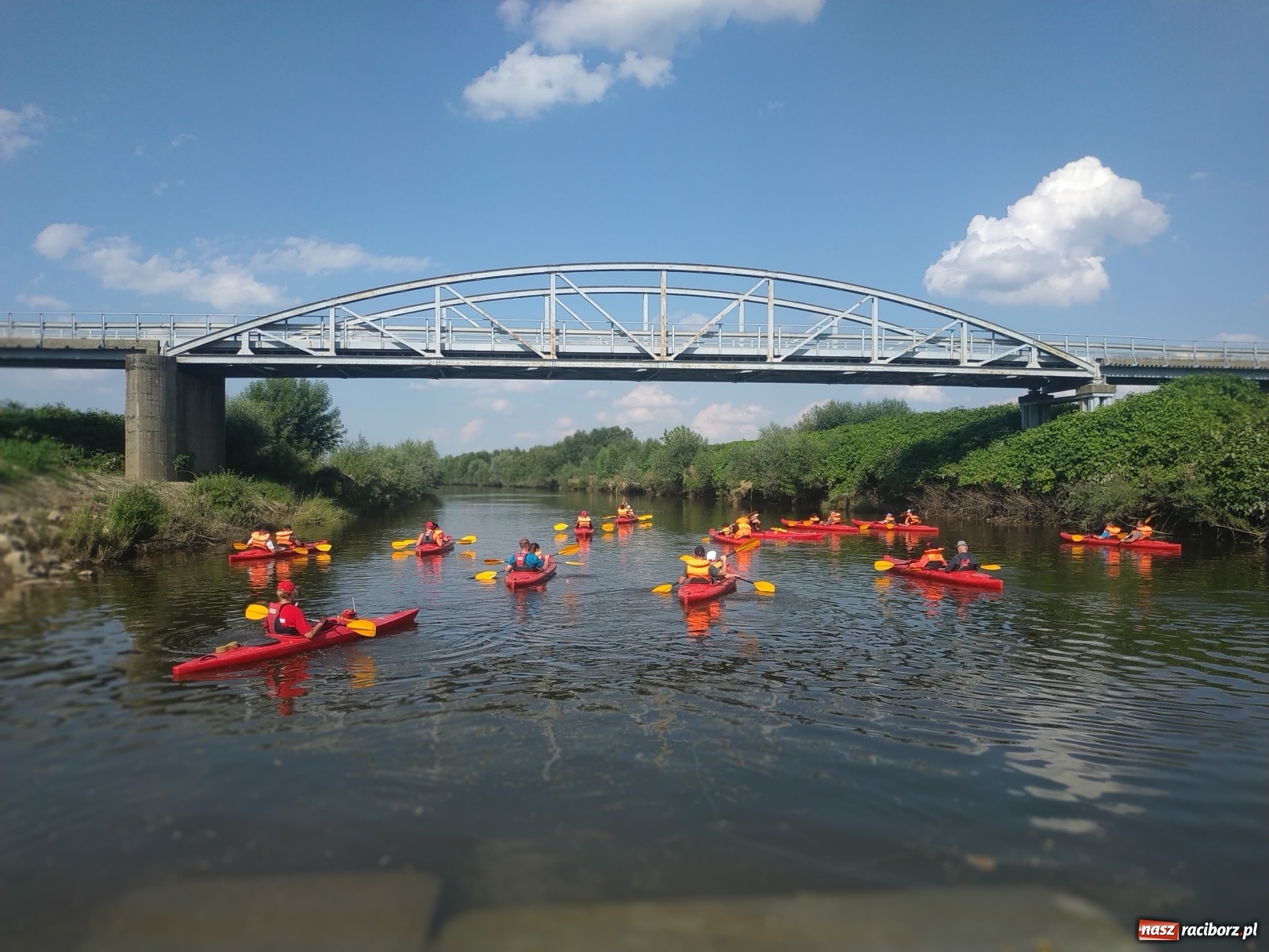 Zdjęcie w galerii na portalu naszraciborz.pl: Raciborski OSiR zorganizował spływ kajakowy wiadomości z regionu