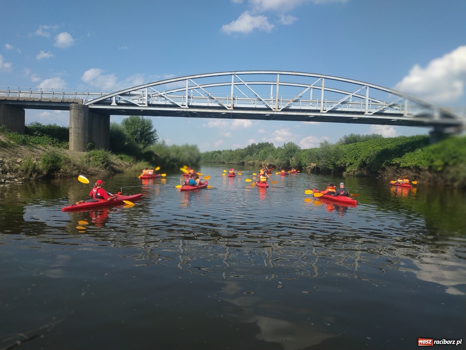 Zdjęcie w galerii na portalu naszraciborz.pl: Raciborski OSiR zorganizował spływ kajakowy wiadomości z regionu