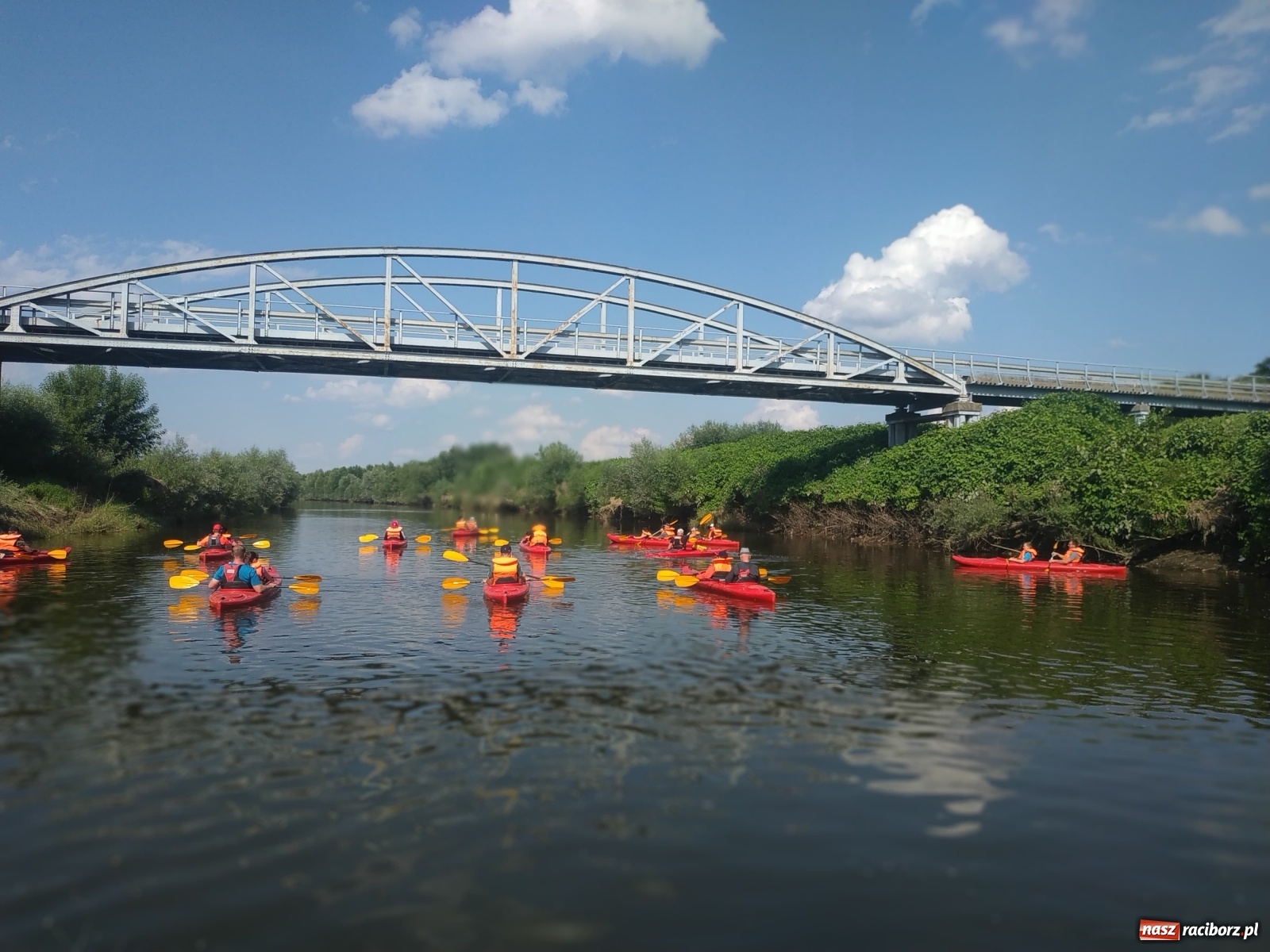 Zdjęcie w galerii na portalu naszraciborz.pl: Raciborski OSiR zorganizował spływ kajakowy wiadomości z regionu