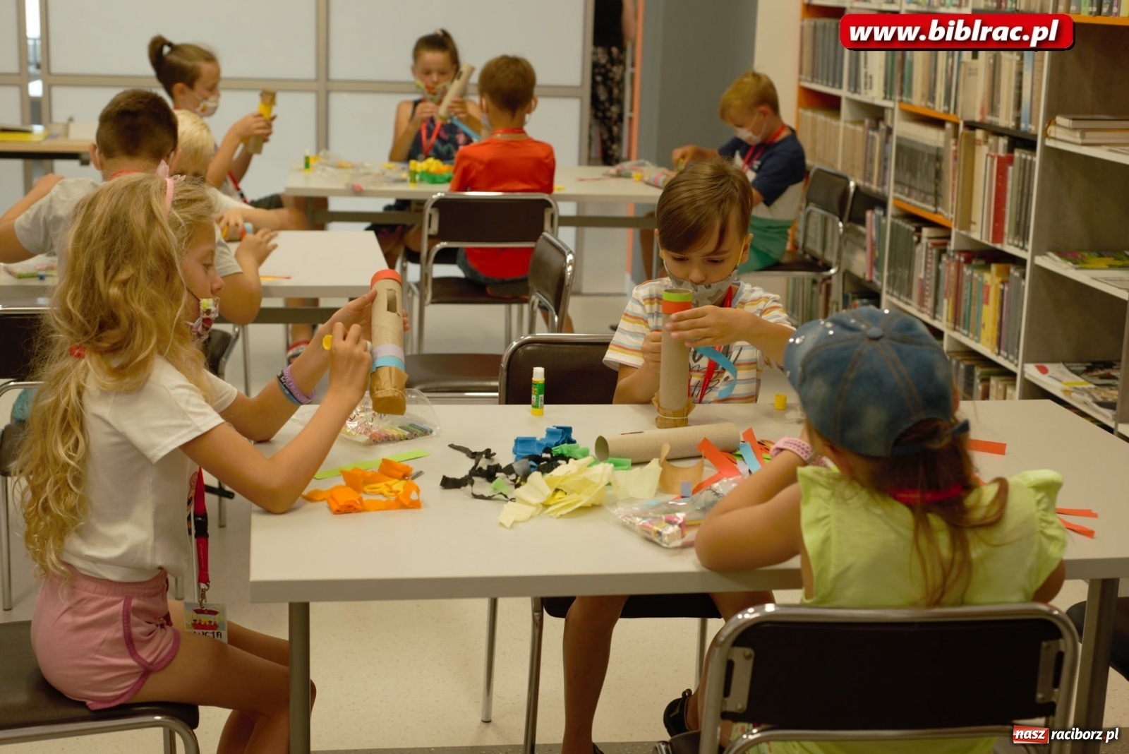 Zdjęcie w galerii na portalu naszraciborz.pl: Wakacje z Mikołajkiem w raciborskiej bibliotece wiadomości z regionu