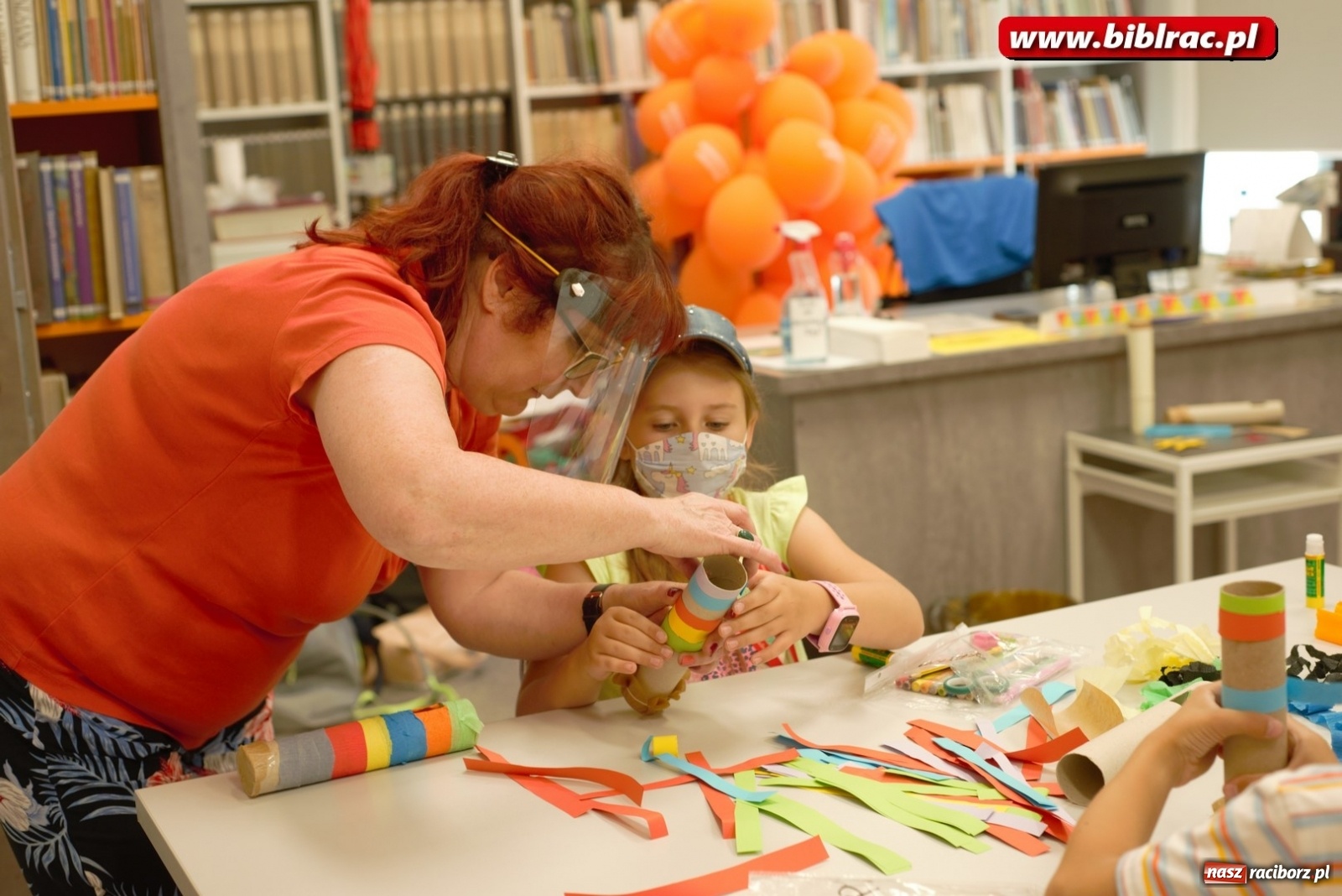 Zdjęcie w galerii na portalu naszraciborz.pl: Wakacje z Mikołajkiem w raciborskiej bibliotece wiadomości z regionu