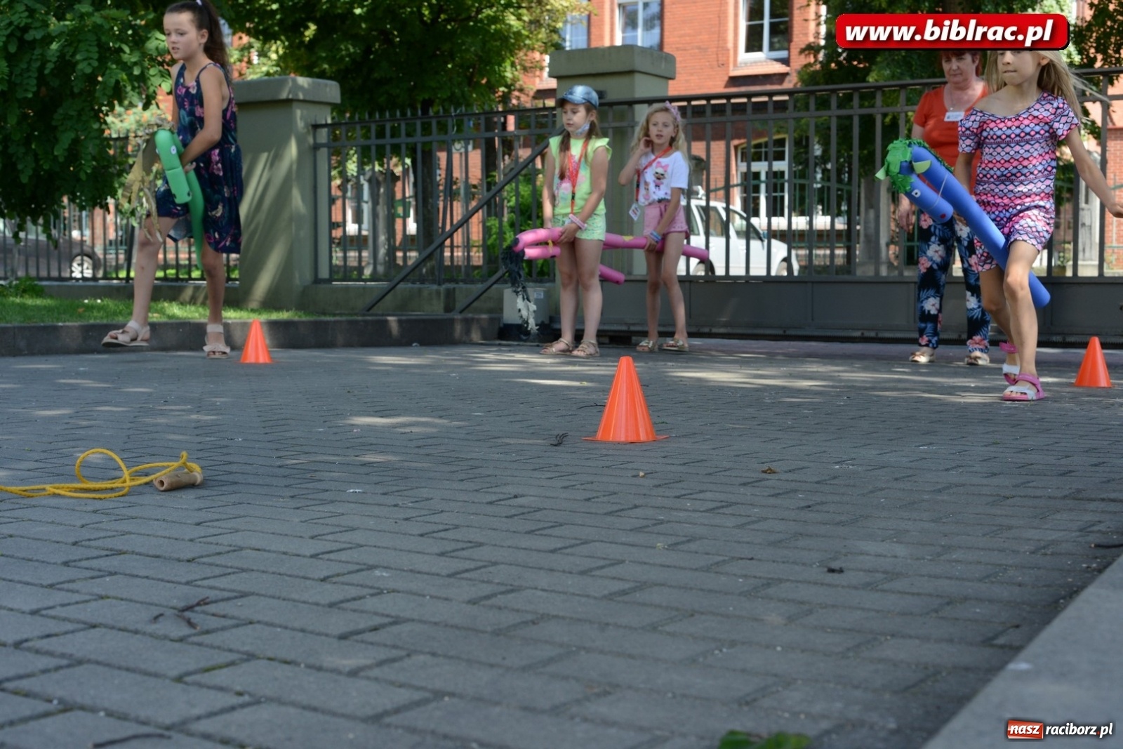 Zdjęcie w galerii na portalu naszraciborz.pl: Wakacje z Mikołajkiem w raciborskiej bibliotece wiadomości z regionu