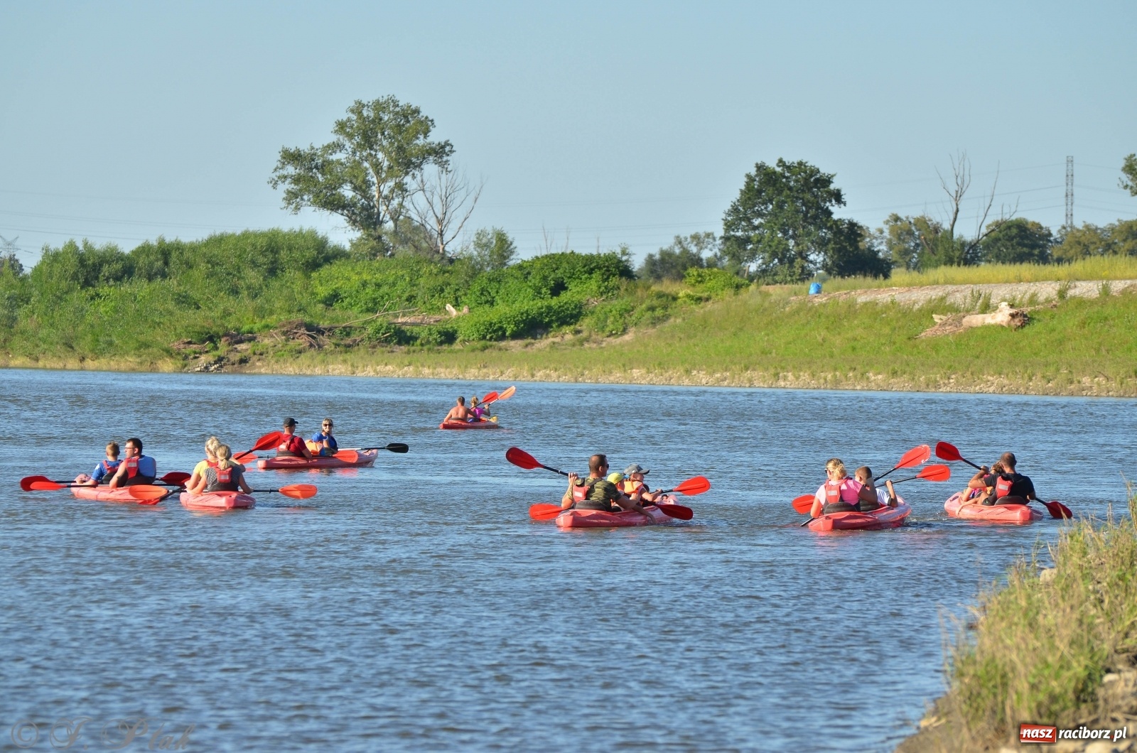 Zdjęcie w galerii na portalu naszraciborz.pl: OSiR zaprasza na kolejny spływ odrzański  wiadomości z regionu