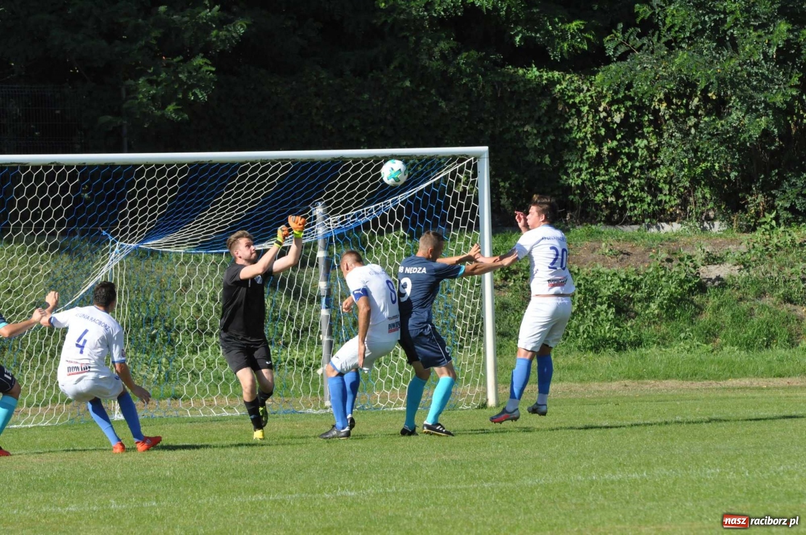 Zdjęcie w galerii na portalu naszraciborz.pl: Derby powiatu. Unia Racibórz poległa w Nędzy [FOTO] wiadomości z regionu