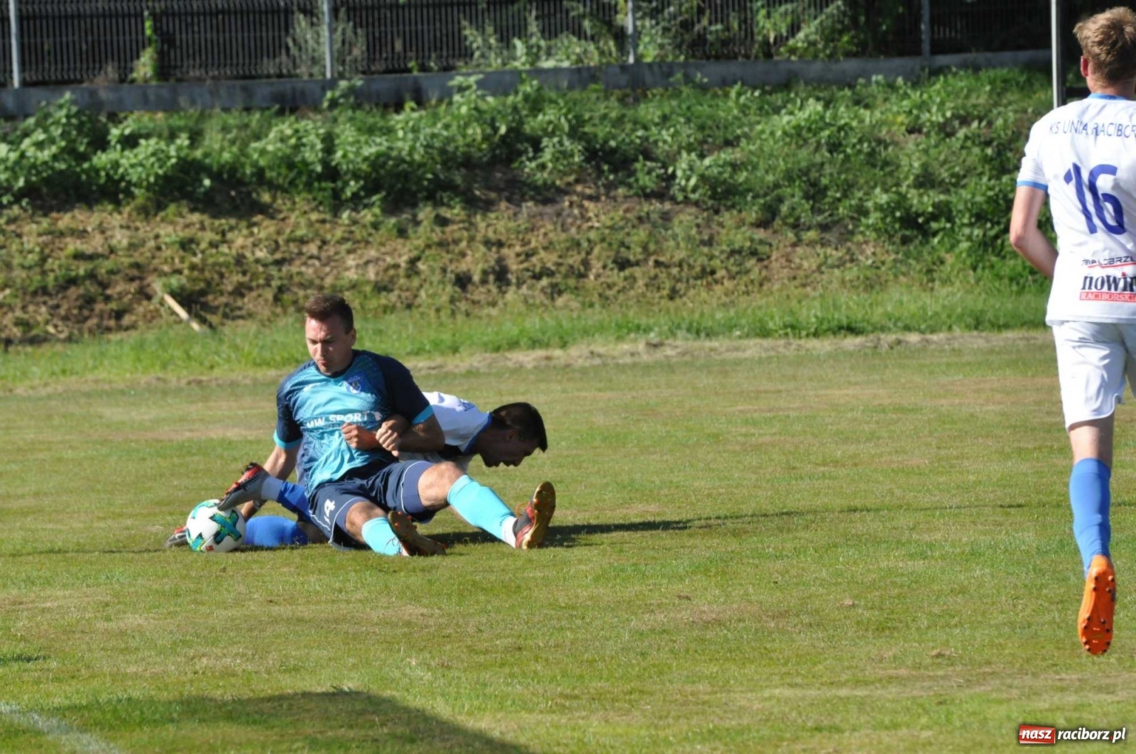 Zdjęcie w galerii na portalu naszraciborz.pl: Derby powiatu. Unia Racibórz poległa w Nędzy [FOTO] wiadomości z regionu