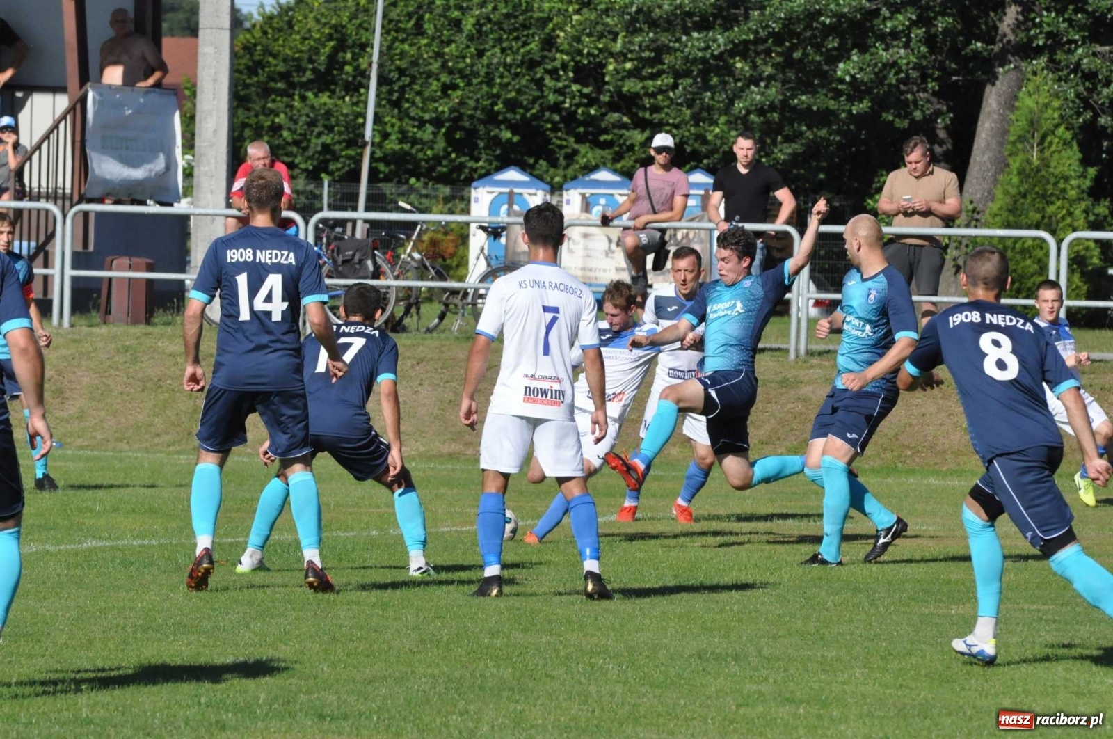 Zdjęcie w galerii na portalu naszraciborz.pl: Derby powiatu. Unia Racibórz poległa w Nędzy [FOTO] wiadomości z regionu