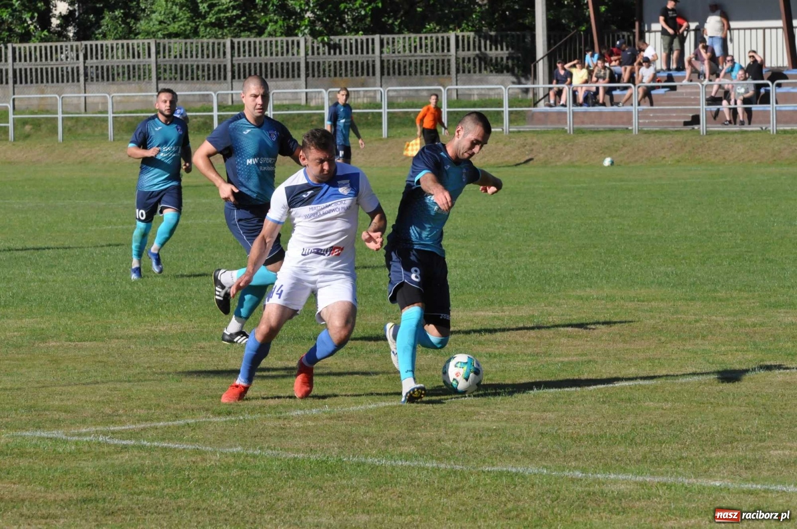 Zdjęcie w galerii na portalu naszraciborz.pl: Derby powiatu. Unia Racibórz poległa w Nędzy [FOTO] wiadomości z regionu