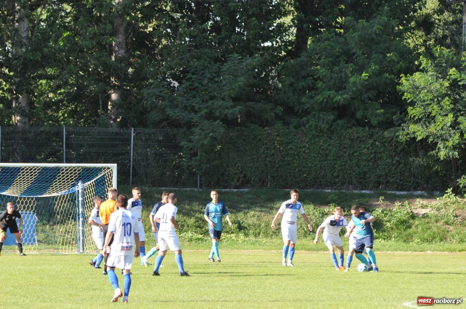 Zdjęcie w galerii na portalu naszraciborz.pl: Derby powiatu. Unia Racibórz poległa w Nędzy [FOTO] wiadomości z regionu