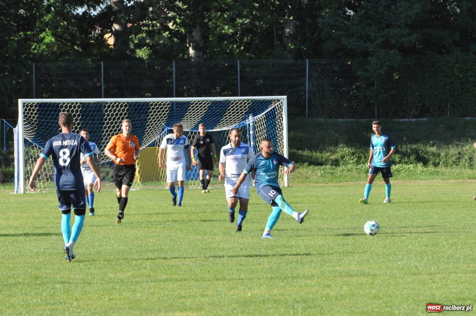 Zdjęcie w galerii na portalu naszraciborz.pl: Derby powiatu. Unia Racibórz poległa w Nędzy [FOTO] wiadomości z regionu