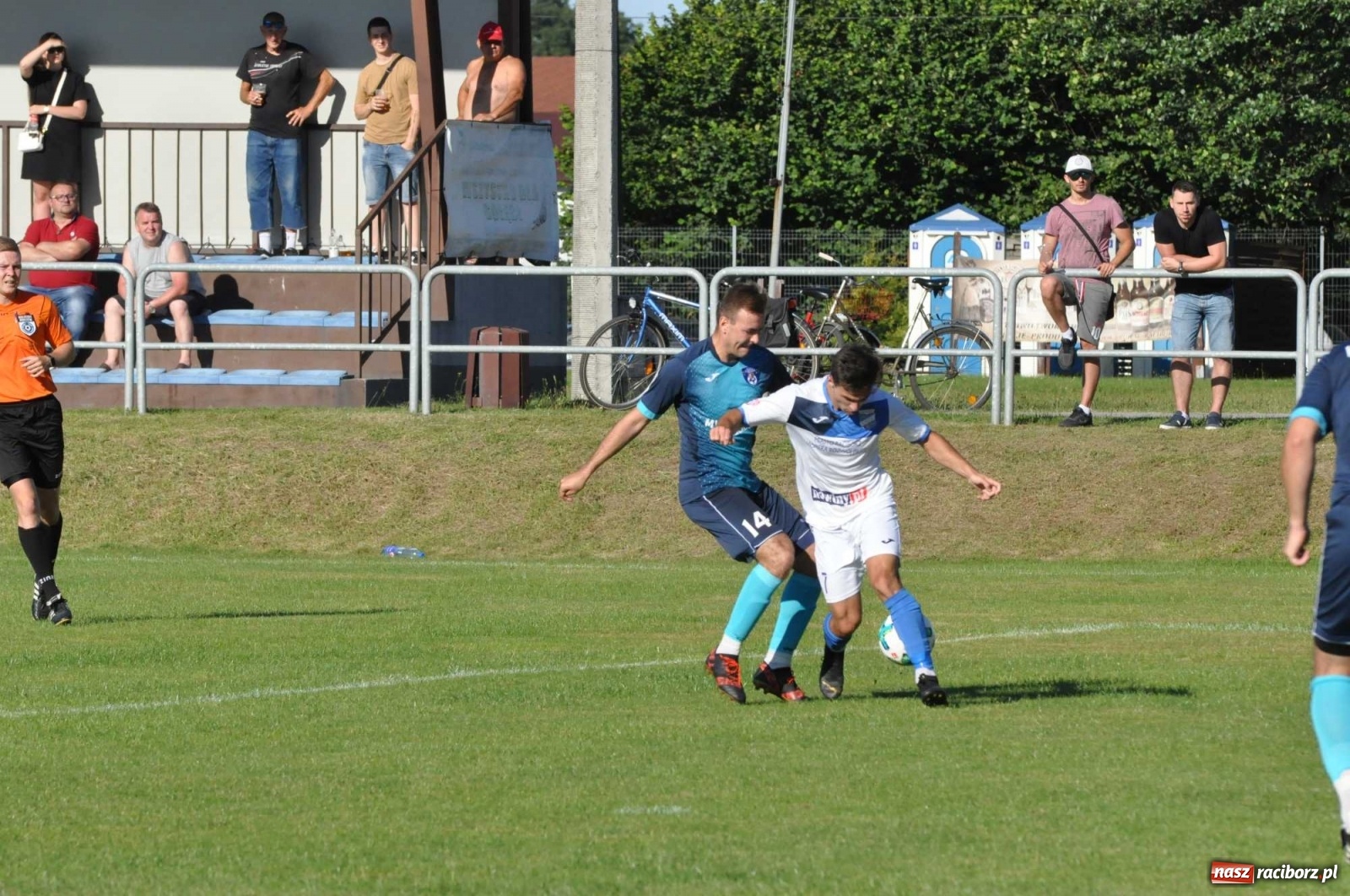 Zdjęcie w galerii na portalu naszraciborz.pl: Derby powiatu. Unia Racibórz poległa w Nędzy [FOTO] wiadomości z regionu