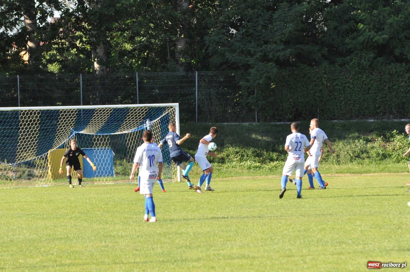 Zdjęcie w galerii na portalu naszraciborz.pl: Derby powiatu. Unia Racibórz poległa w Nędzy [FOTO] wiadomości z regionu