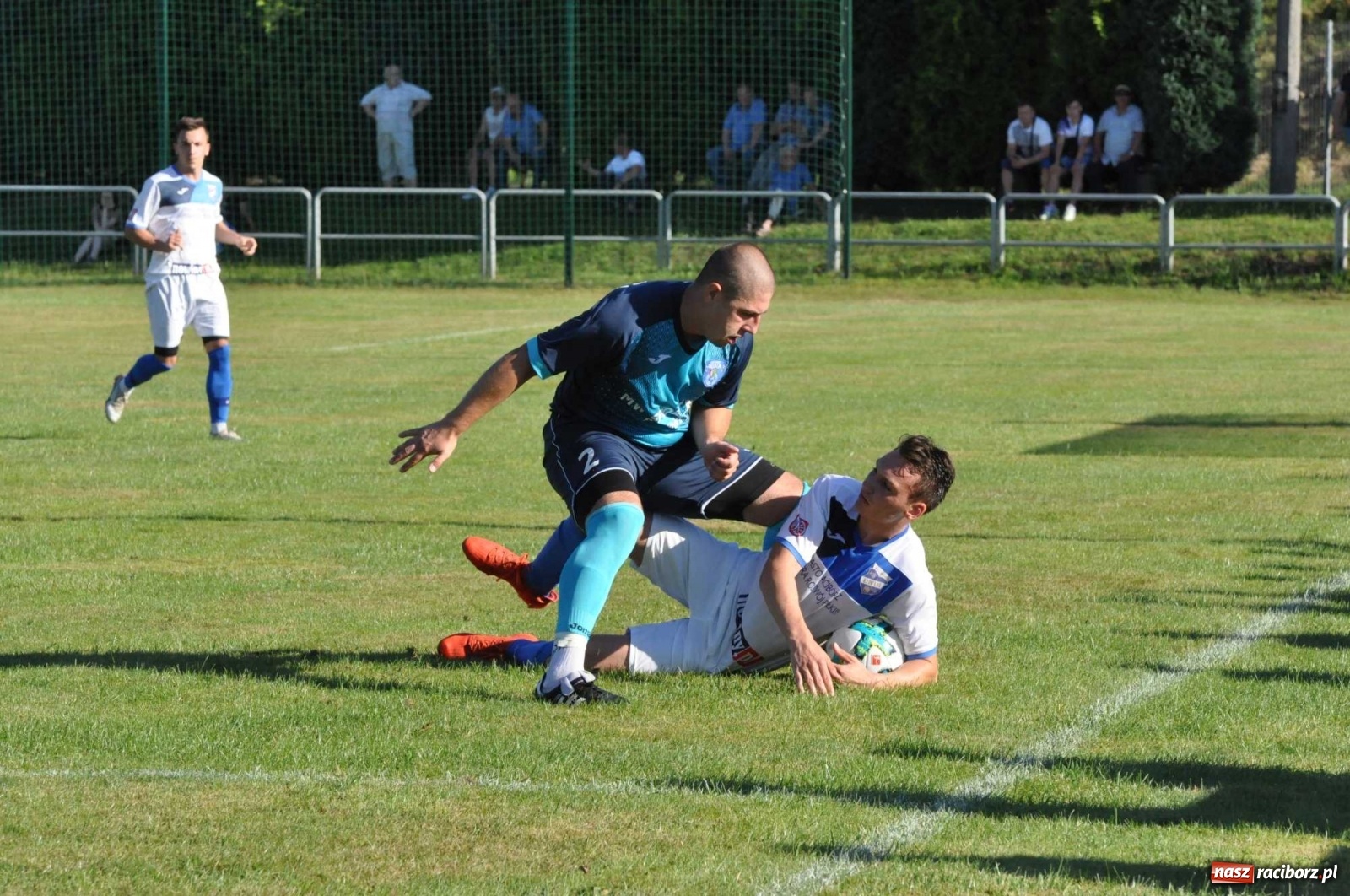 Zdjęcie w galerii na portalu naszraciborz.pl: Derby powiatu. Unia Racibórz poległa w Nędzy [FOTO] wiadomości z regionu