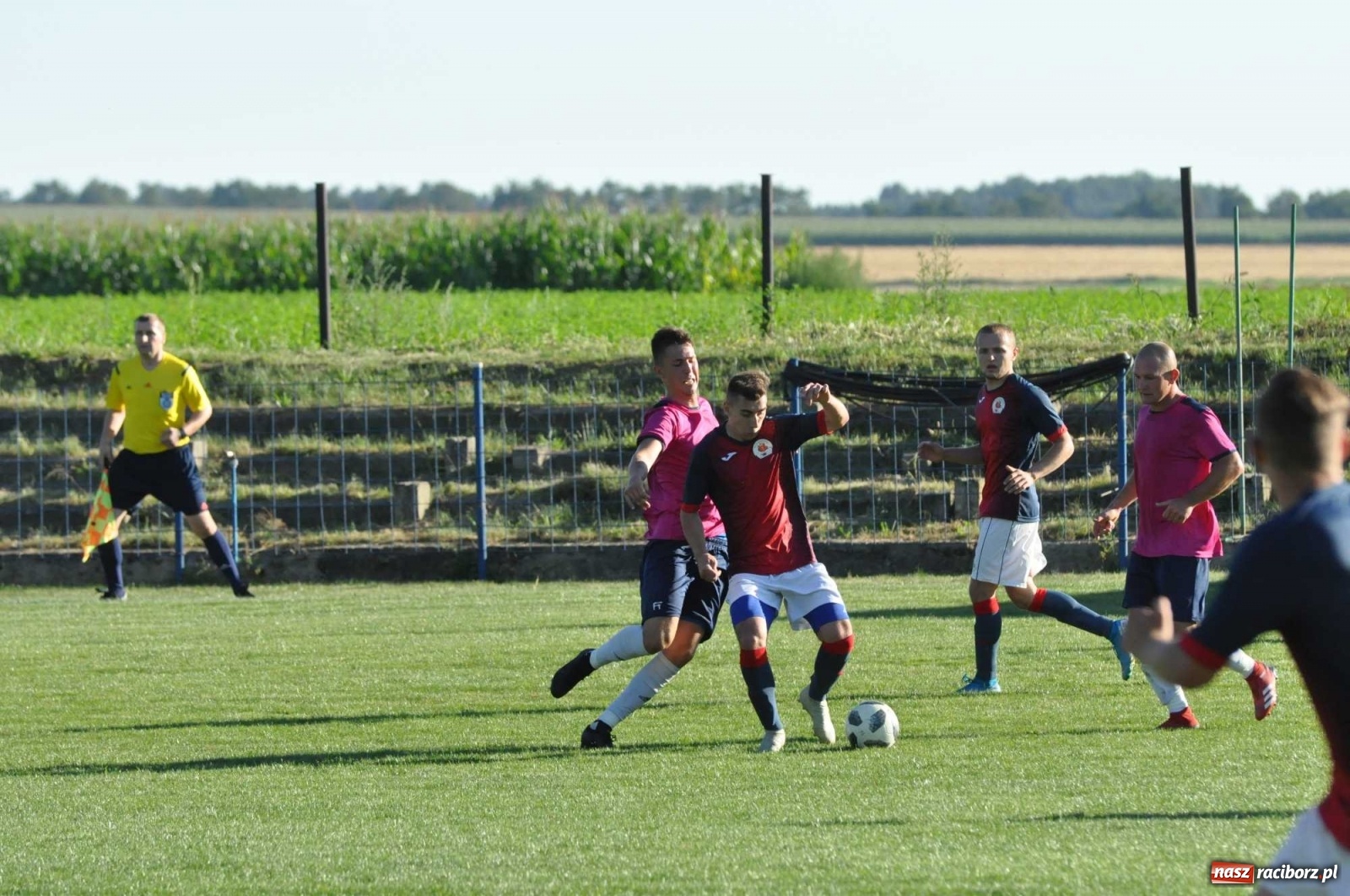 Zdjęcie w galerii na portalu naszraciborz.pl: Z piekła do nieba. Piłkarski thriller w Krzanowicach [FOTO] wiadomości z regionu