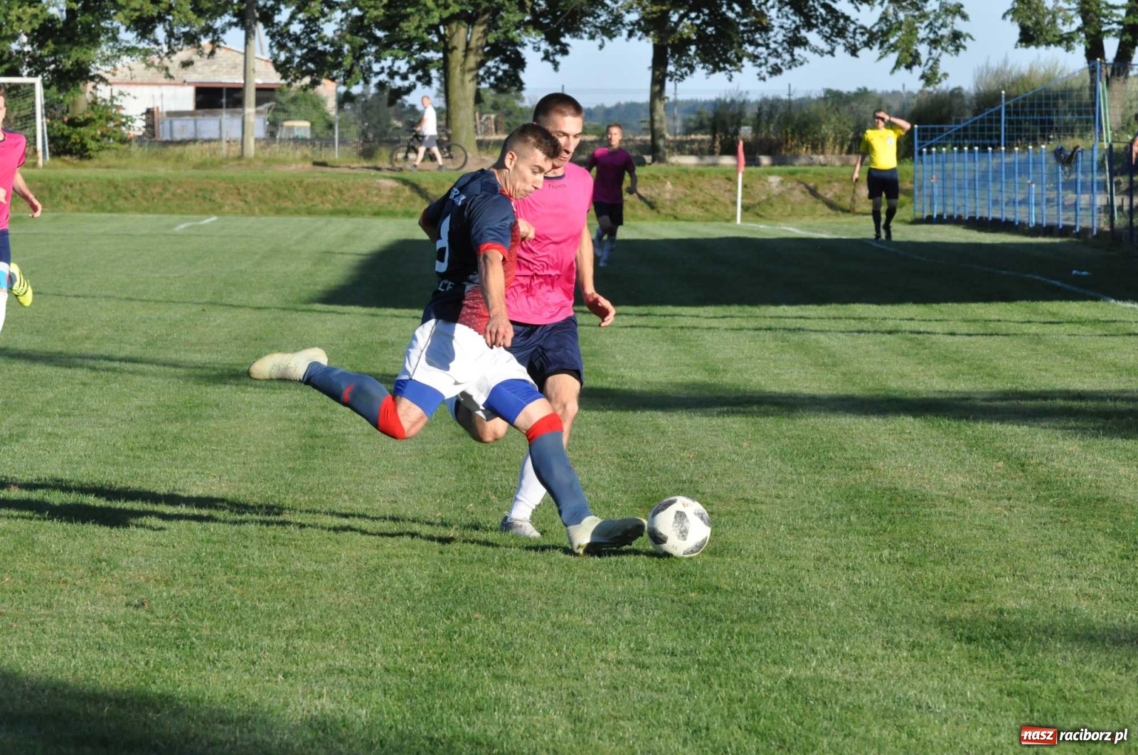 Zdjęcie w galerii na portalu naszraciborz.pl: Z piekła do nieba. Piłkarski thriller w Krzanowicach [FOTO] wiadomości z regionu