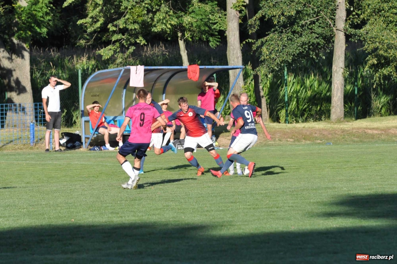 Zdjęcie w galerii na portalu naszraciborz.pl: Z piekła do nieba. Piłkarski thriller w Krzanowicach [FOTO] wiadomości z regionu