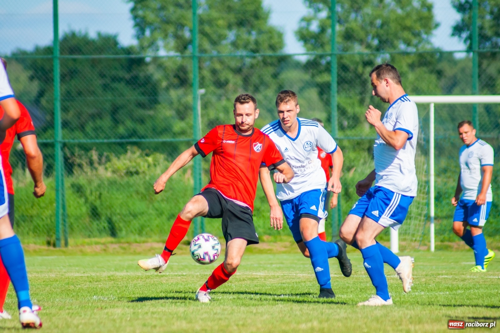 Zdjęcie w galerii na portalu naszraciborz.pl: Udana inauguracja w Markowicach. Prezes Cyran niczym jasnowidz [FOTO] wiadomości z regionu