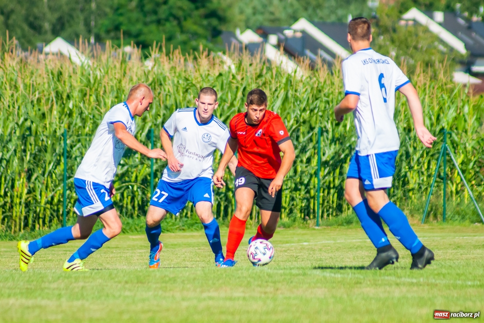 Zdjęcie w galerii na portalu naszraciborz.pl: Udana inauguracja w Markowicach. Prezes Cyran niczym jasnowidz [FOTO] wiadomości z regionu