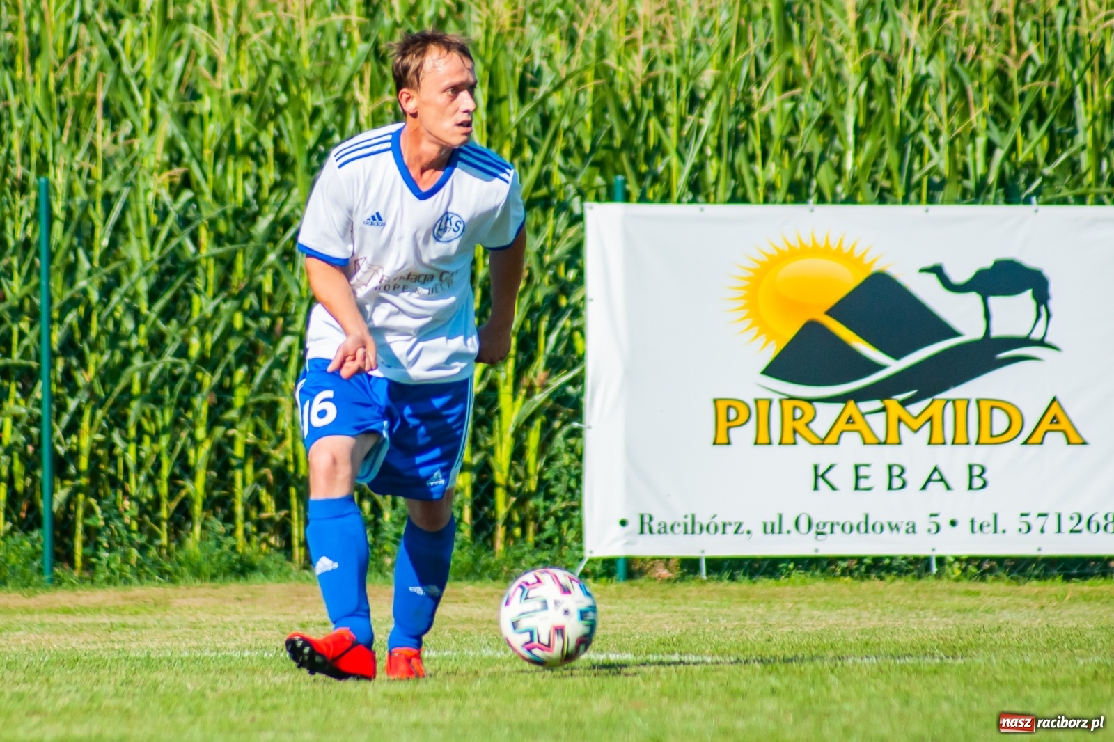 Zdjęcie w galerii na portalu naszraciborz.pl: Udana inauguracja w Markowicach. Prezes Cyran niczym jasnowidz [FOTO] wiadomości z regionu