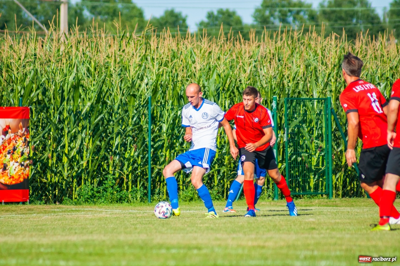 Zdjęcie w galerii na portalu naszraciborz.pl: Udana inauguracja w Markowicach. Prezes Cyran niczym jasnowidz [FOTO] wiadomości z regionu