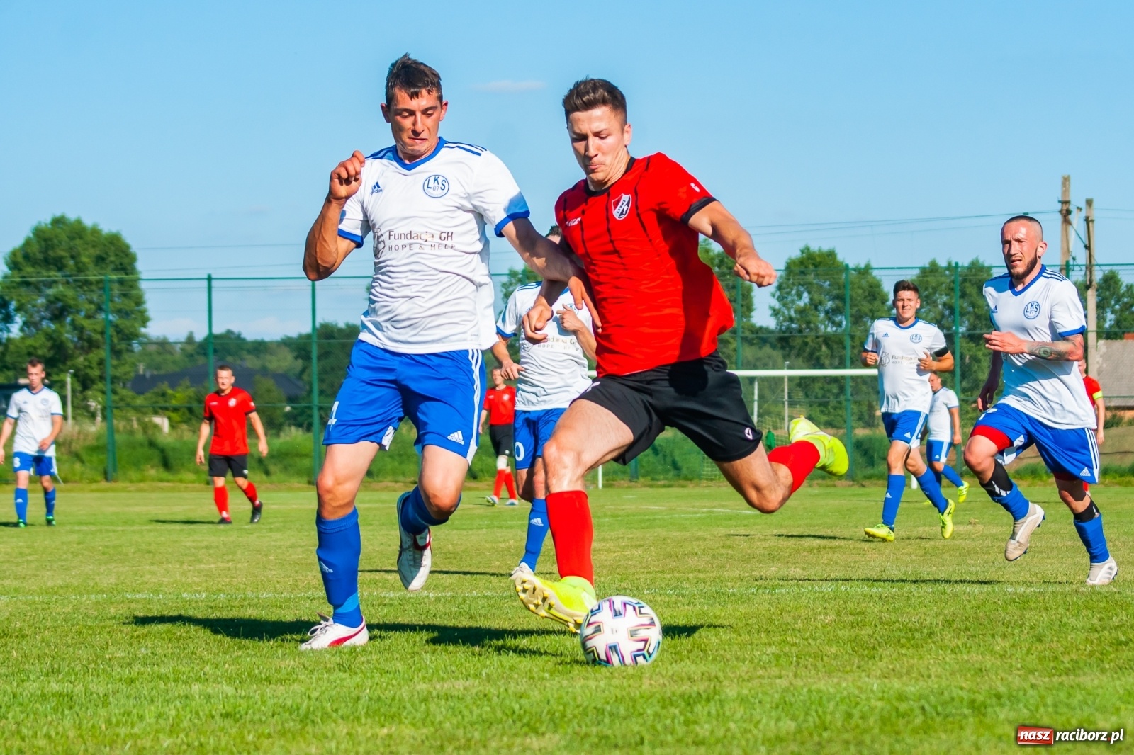 Zdjęcie w galerii na portalu naszraciborz.pl: Udana inauguracja w Markowicach. Prezes Cyran niczym jasnowidz [FOTO] wiadomości z regionu