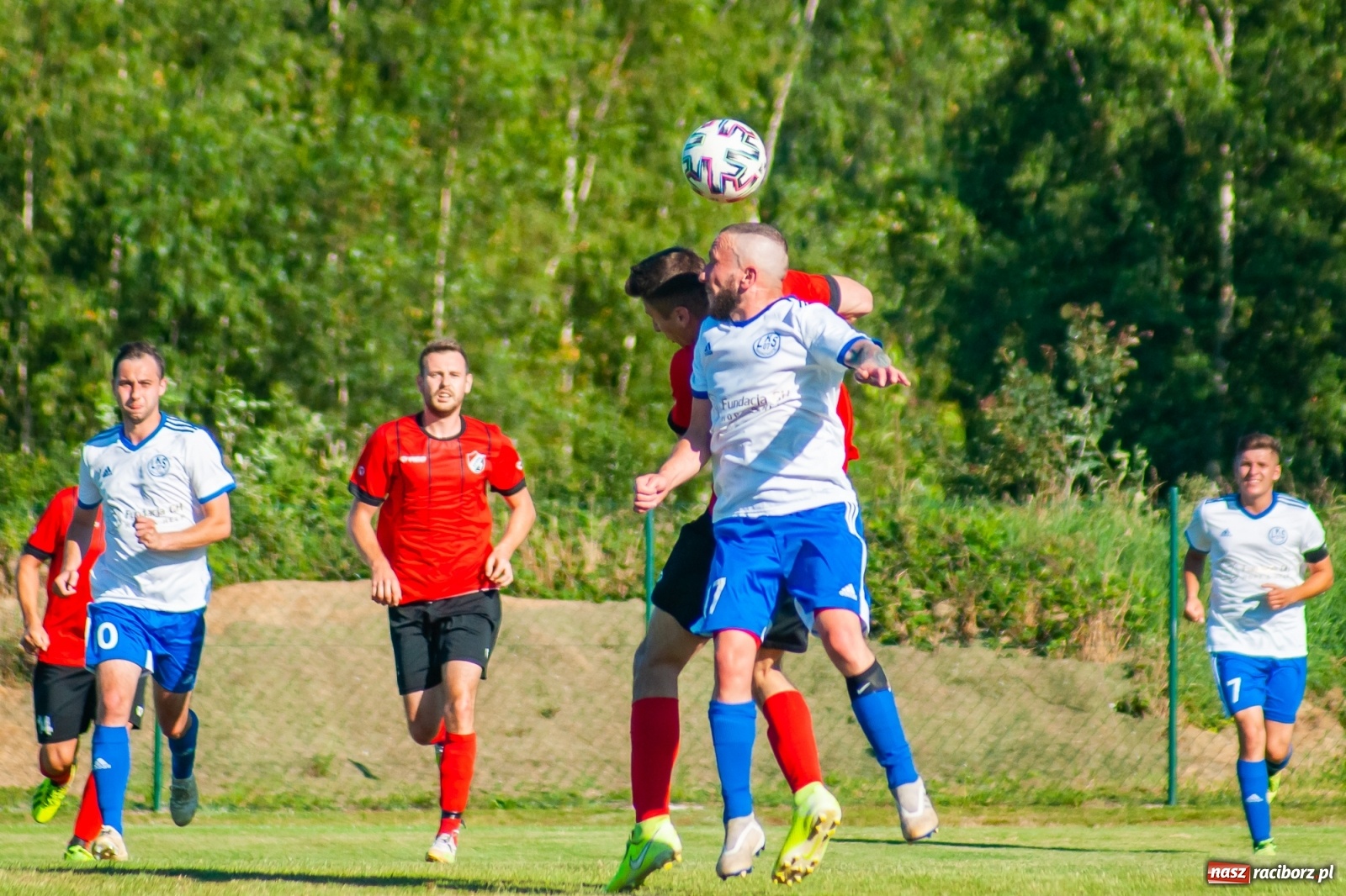 Zdjęcie w galerii na portalu naszraciborz.pl: Udana inauguracja w Markowicach. Prezes Cyran niczym jasnowidz [FOTO] wiadomości z regionu