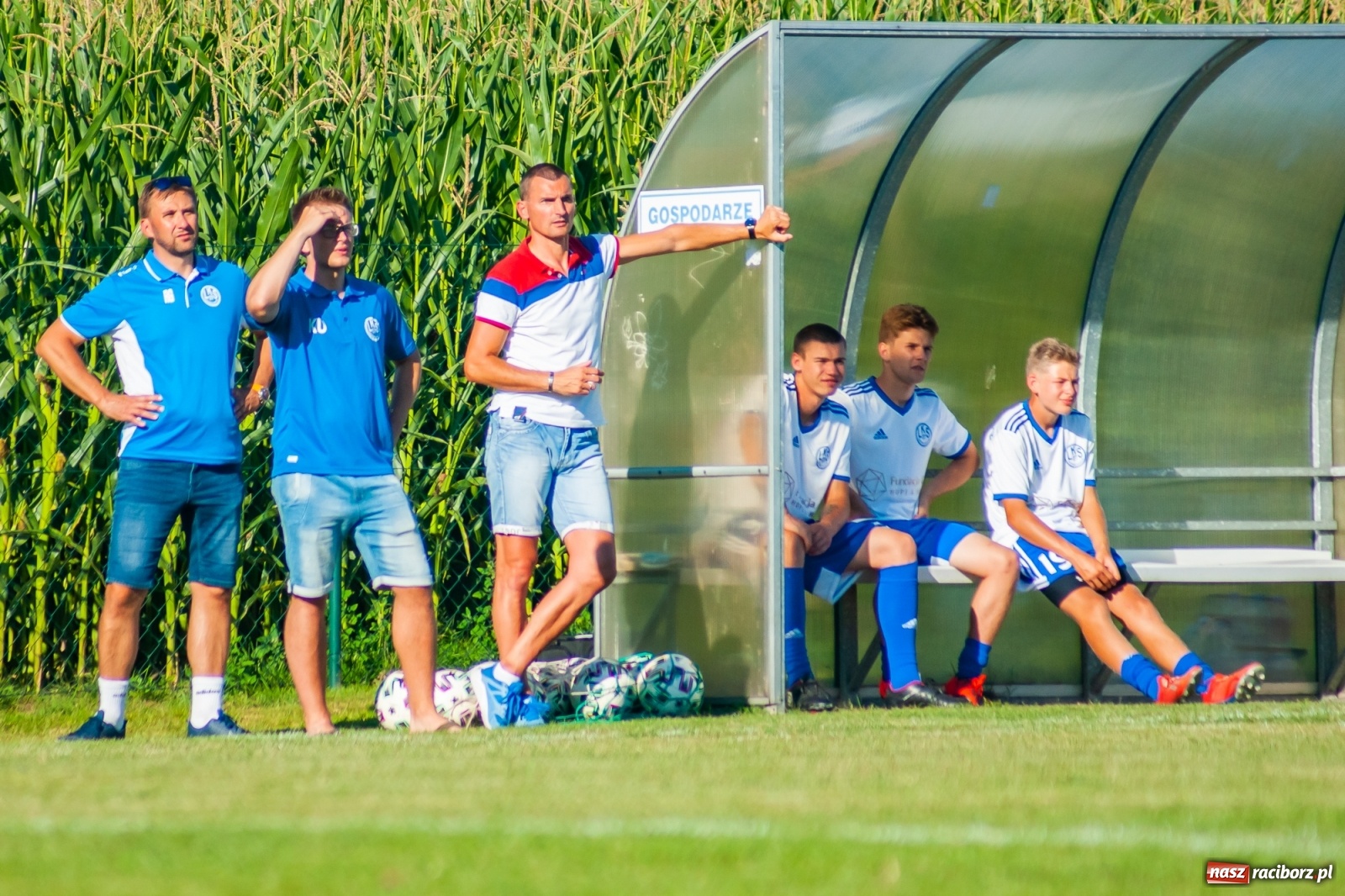 Zdjęcie w galerii na portalu naszraciborz.pl: Udana inauguracja w Markowicach. Prezes Cyran niczym jasnowidz [FOTO] wiadomości z regionu
