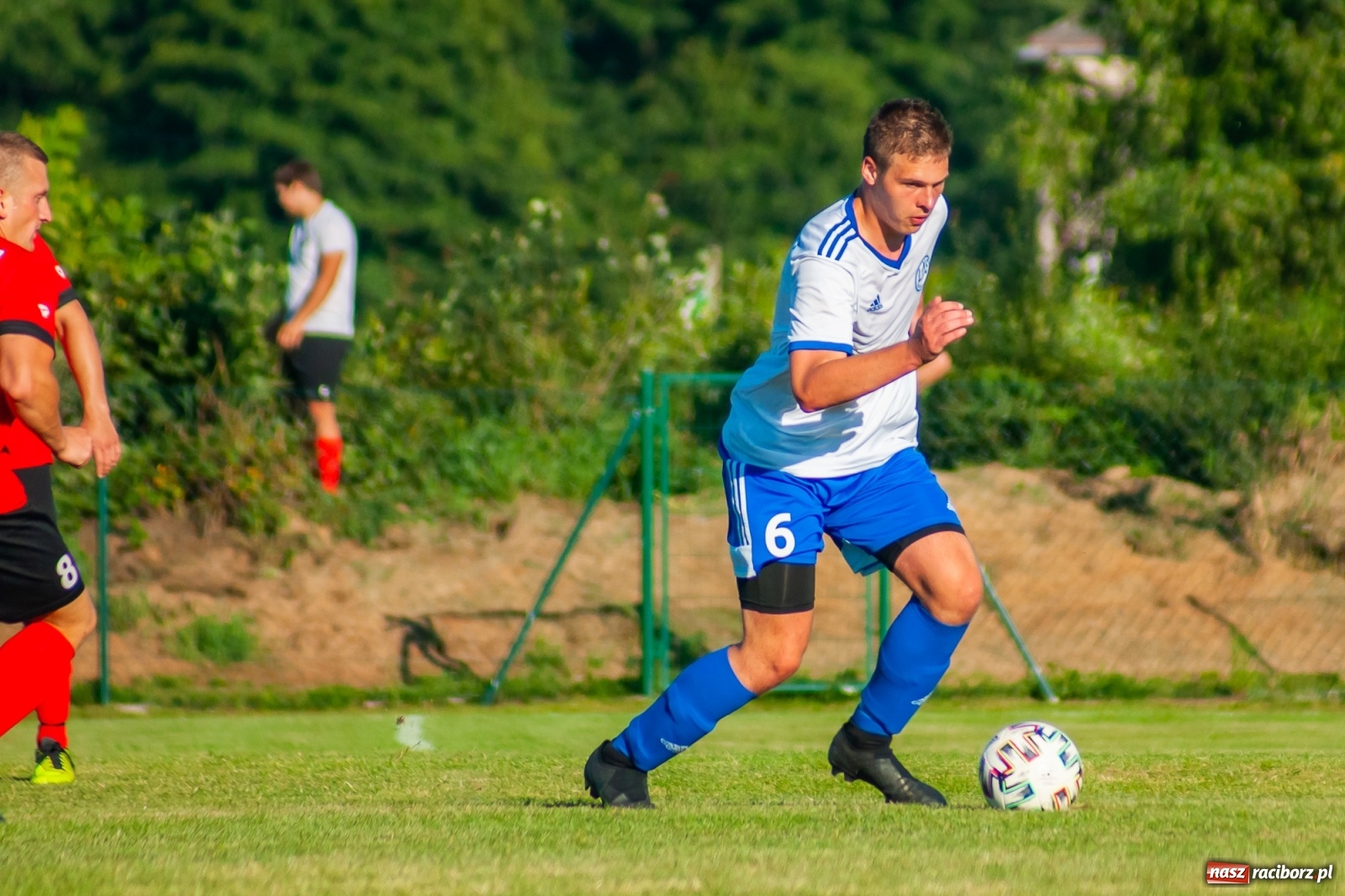Zdjęcie w galerii na portalu naszraciborz.pl: Udana inauguracja w Markowicach. Prezes Cyran niczym jasnowidz [FOTO] wiadomości z regionu