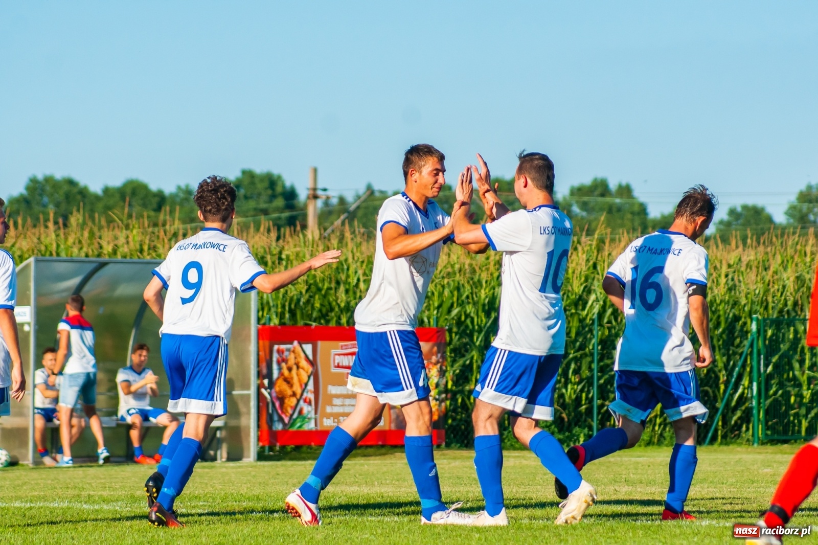 Zdjęcie w galerii na portalu naszraciborz.pl: Udana inauguracja w Markowicach. Prezes Cyran niczym jasnowidz [FOTO] wiadomości z regionu