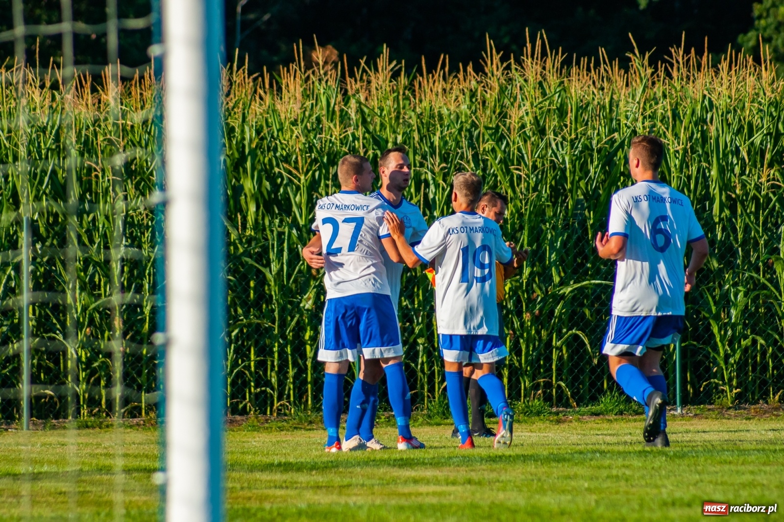 Zdjęcie w galerii na portalu naszraciborz.pl: Udana inauguracja w Markowicach. Prezes Cyran niczym jasnowidz [FOTO] wiadomości z regionu