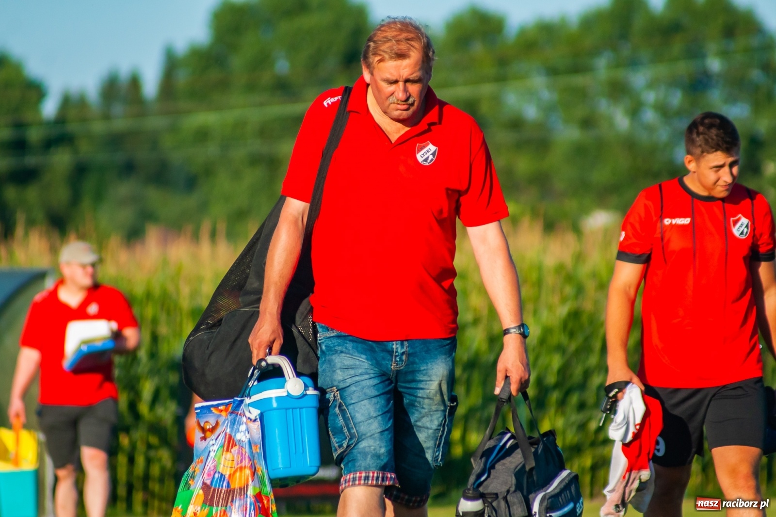 Zdjęcie w galerii na portalu naszraciborz.pl: Udana inauguracja w Markowicach. Prezes Cyran niczym jasnowidz [FOTO] wiadomości z regionu