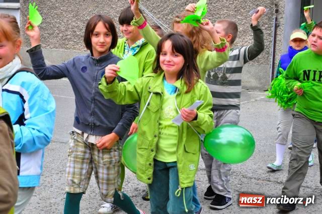 Zdjęcie w galerii na portalu naszraciborz.pl: Ekoludki przeszły przez Racibórz wiadomości z regionu