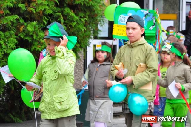 Zdjęcie w galerii na portalu naszraciborz.pl: Ekoludki przeszły przez Racibórz wiadomości z regionu