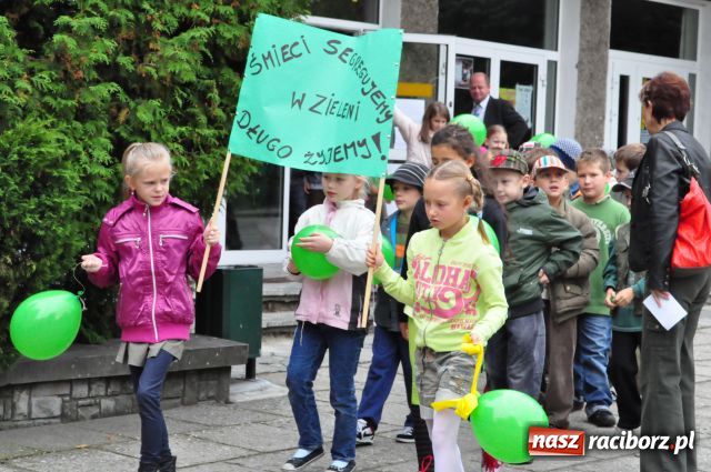 Zdjęcie w galerii na portalu naszraciborz.pl: Ekoludki przeszły przez Racibórz wiadomości z regionu