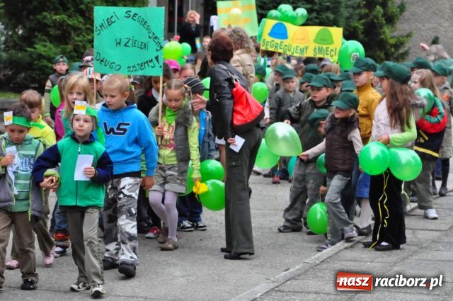 Zdjęcie w galerii na portalu naszraciborz.pl: Ekoludki przeszły przez Racibórz wiadomości z regionu
