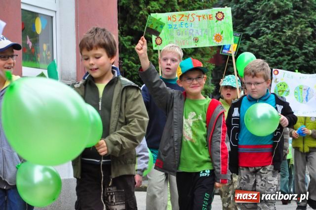 Zdjęcie w galerii na portalu naszraciborz.pl: Ekoludki przeszły przez Racibórz wiadomości z regionu