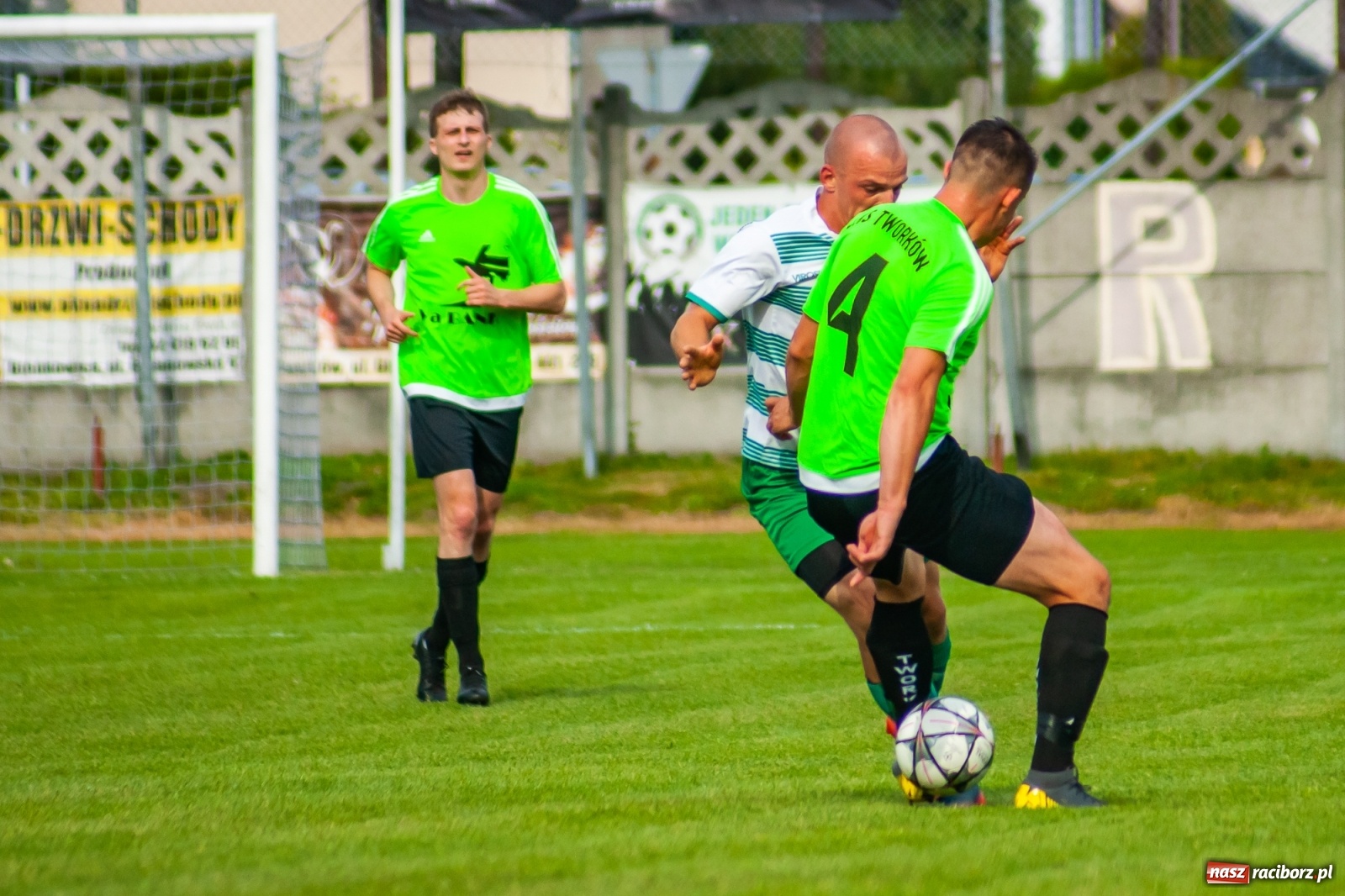 Zdjęcie w galerii na portalu naszraciborz.pl: Wygrana Tworkowa na inaugurację nowego sezonu [FOTO] wiadomości z regionu