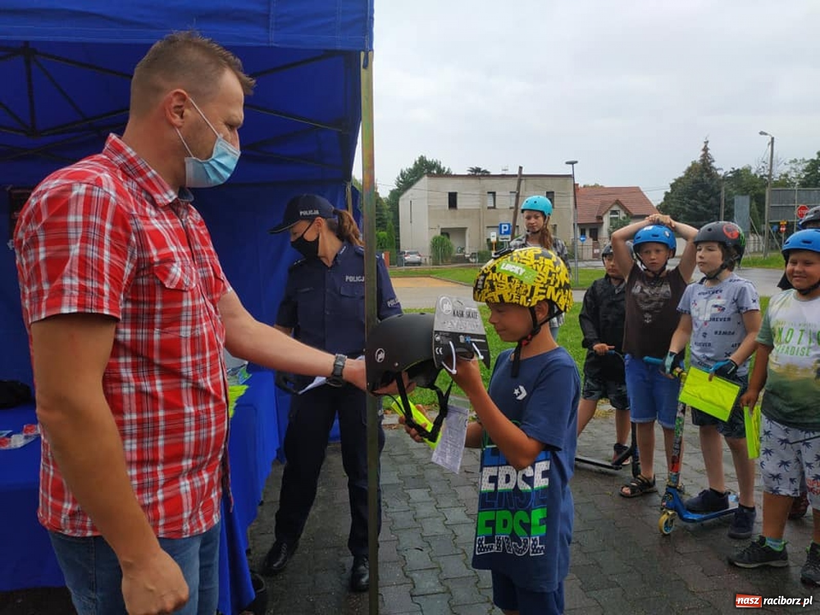 Zdjęcie w galerii na portalu naszraciborz.pl: Racibórz w akcji Bezpieczny sk8park & pumptrack  wiadomości z regionu