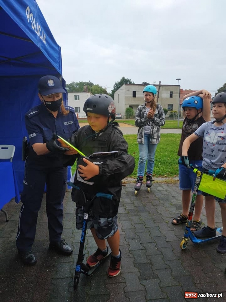 Zdjęcie w galerii na portalu naszraciborz.pl: Racibórz w akcji Bezpieczny sk8park & pumptrack  wiadomości z regionu