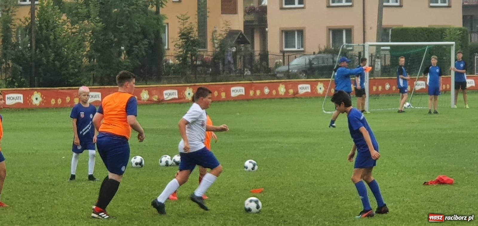 Zdjęcie w galerii na portalu naszraciborz.pl: Młodziki i trampkarze LKS Markowice na obozie w Ustroniu wiadomości z regionu