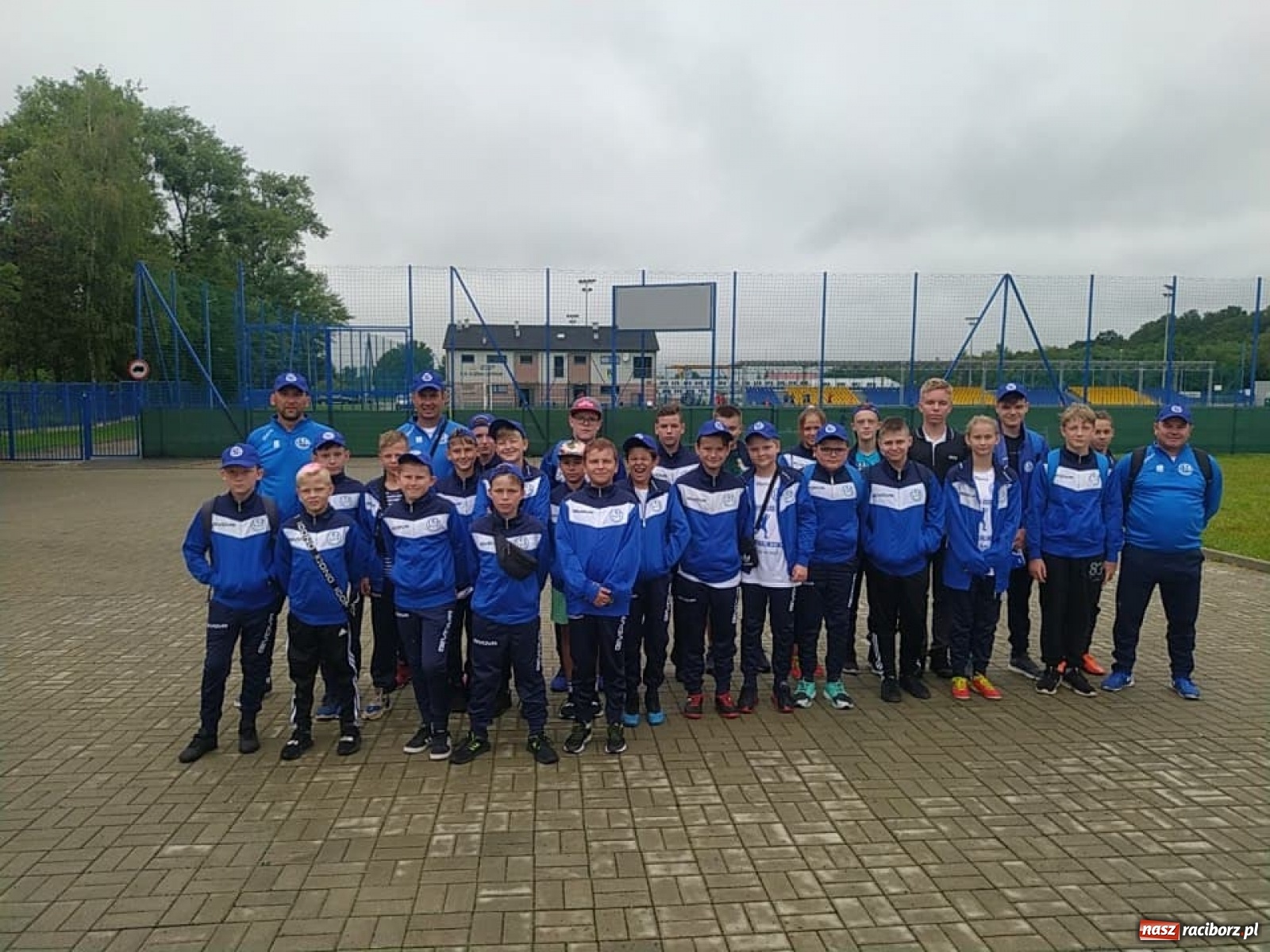 Zdjęcie w galerii na portalu naszraciborz.pl: Młodziki i trampkarze LKS Markowice na obozie w Ustroniu wiadomości z regionu